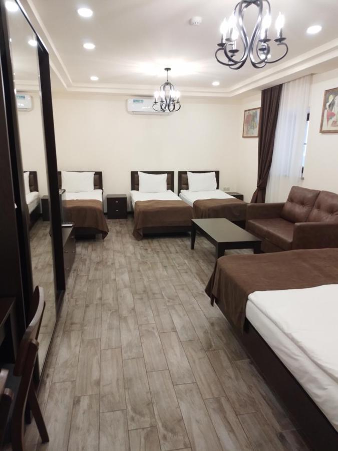 Boutique Living Hotel Erivan Dış mekan fotoğraf