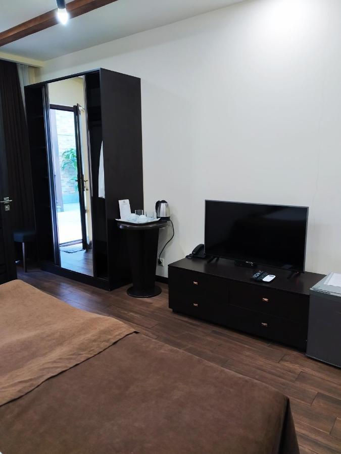Boutique Living Hotel Erivan Dış mekan fotoğraf
