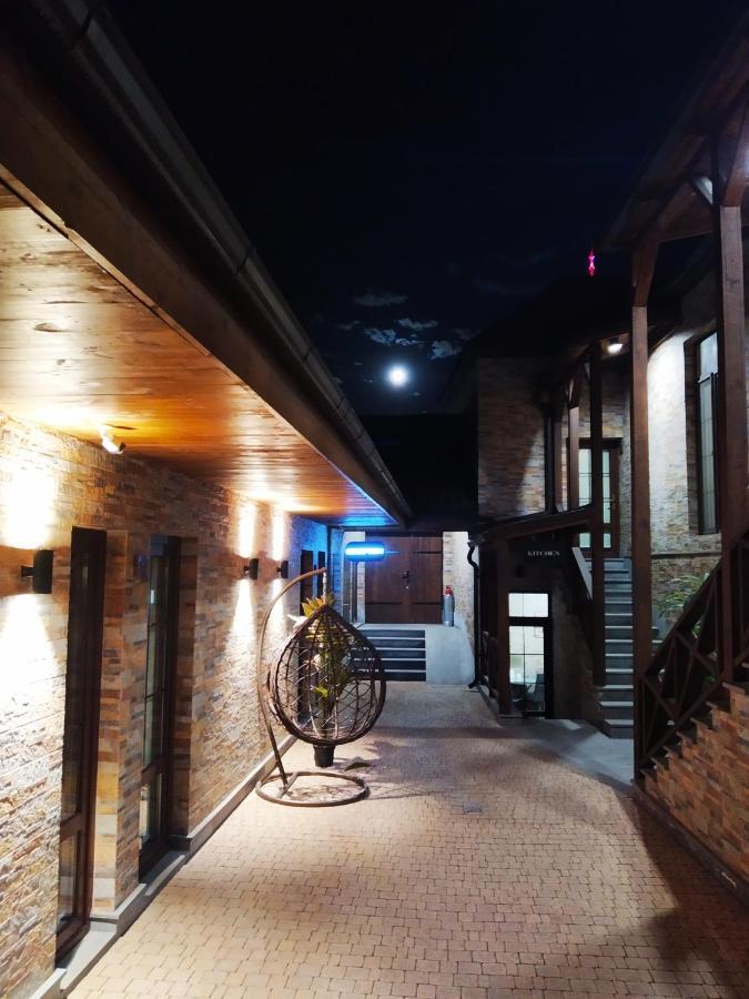 Boutique Living Hotel Erivan Dış mekan fotoğraf