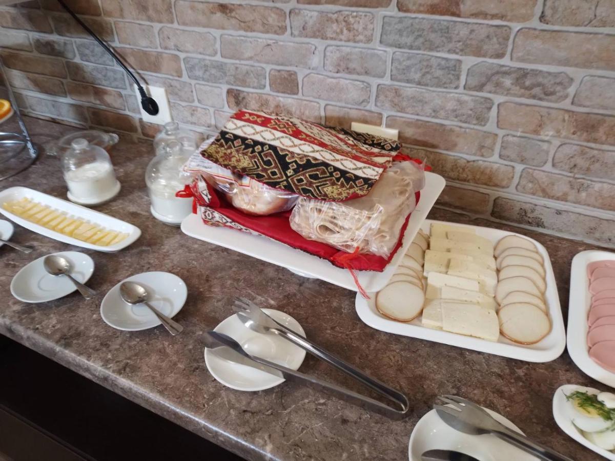 Boutique Living Hotel Erivan Dış mekan fotoğraf
