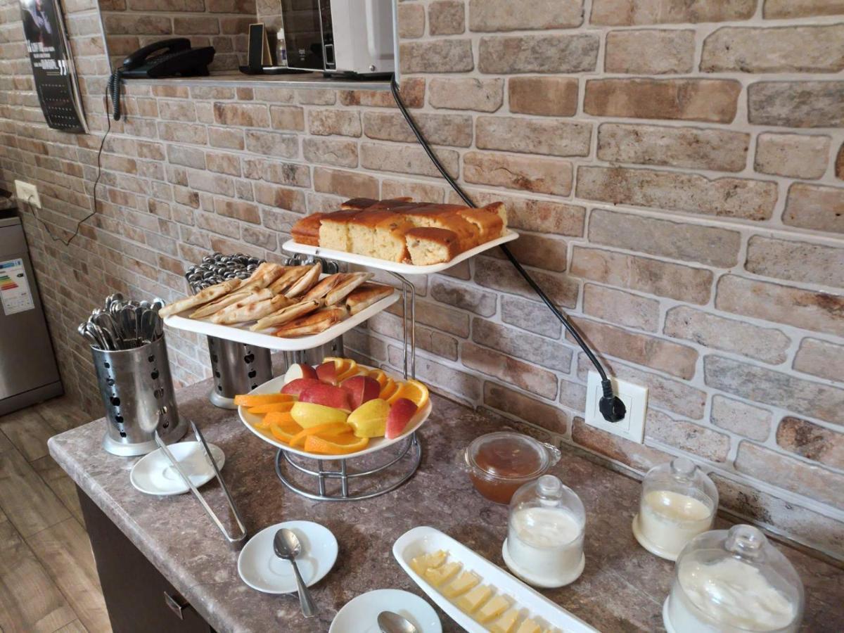 Boutique Living Hotel Erivan Dış mekan fotoğraf